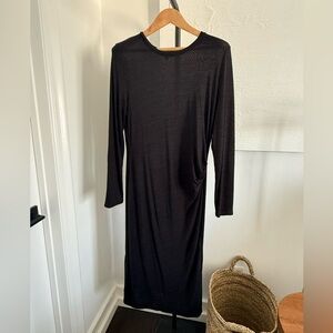 Banana Republic Black knit Long Sleeve Dress w/Flattering Detail